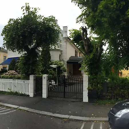 Frogner Bed & Breakfast